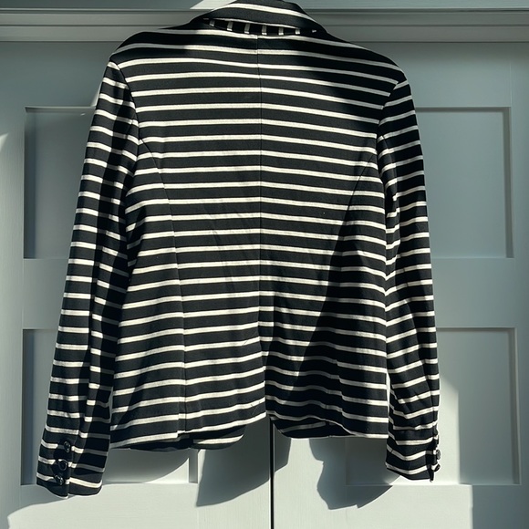 A New Day black and white striped jersey blazer. Size medium. - Picture 6 of 7